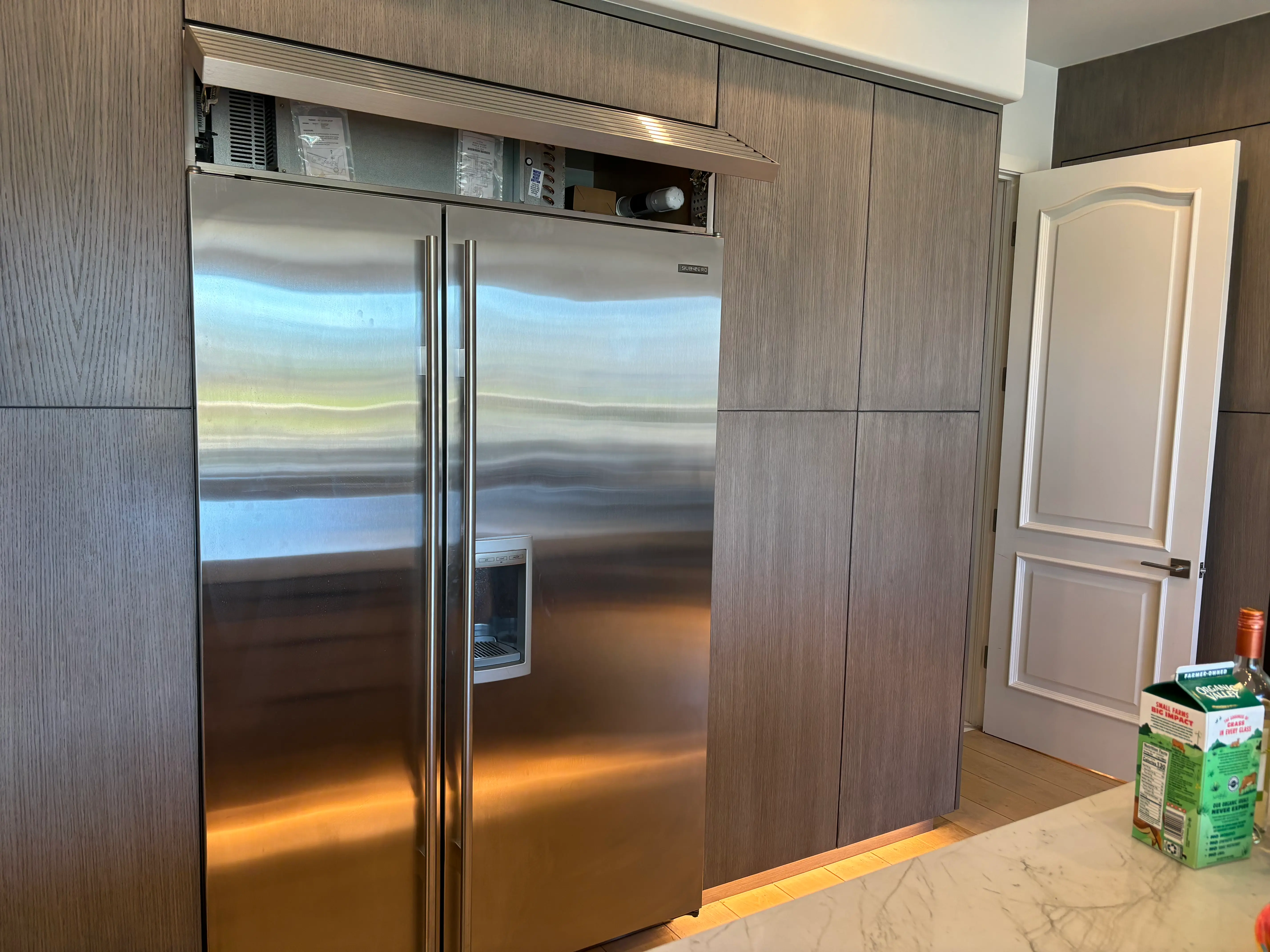 Sub-Zero BI Series built-in refrigerator repair in Los Angeles by Shata Appliance, CA