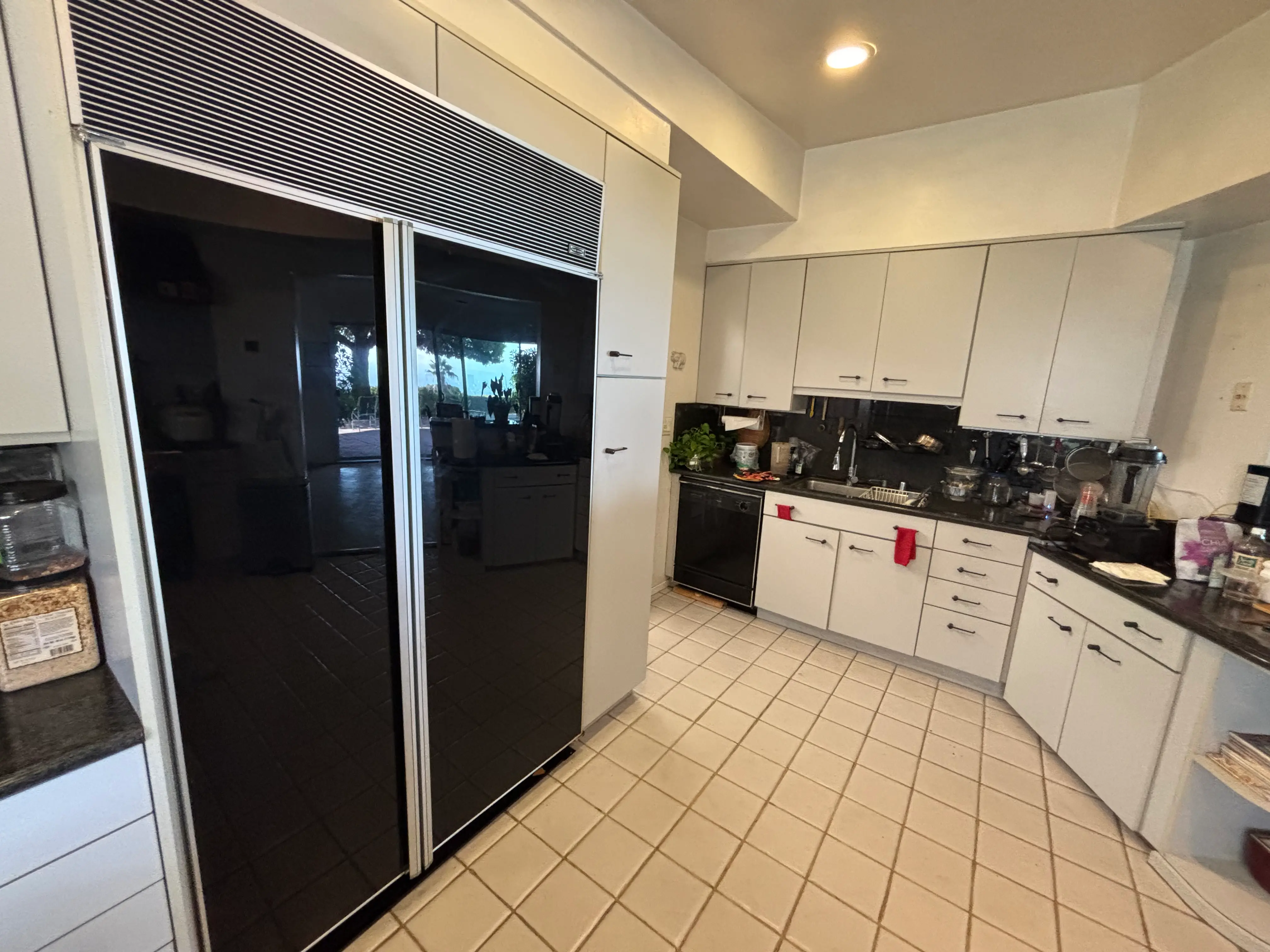 Los Angeles Sub-Zero freezer repair service in a modern kitchen